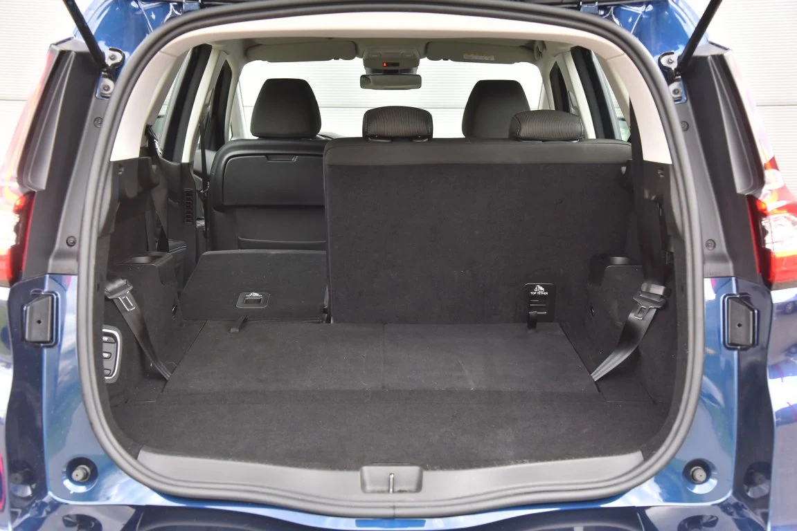 Renault Grand Scenic dCi 110 Hybrid Assist