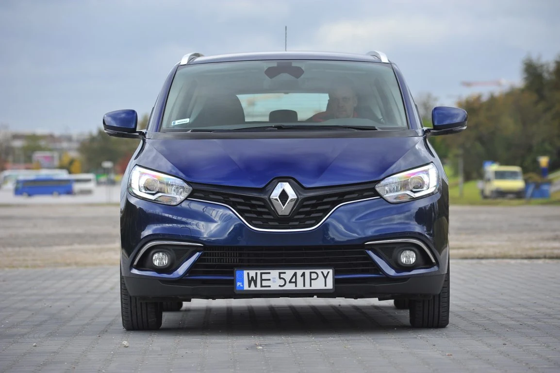 Renault Grand Scenic dCi 110 Hybrid Assist