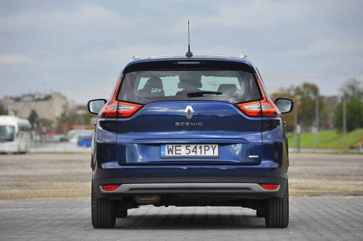 Renault Grand Scenic dCi 110 Hybrid Assist