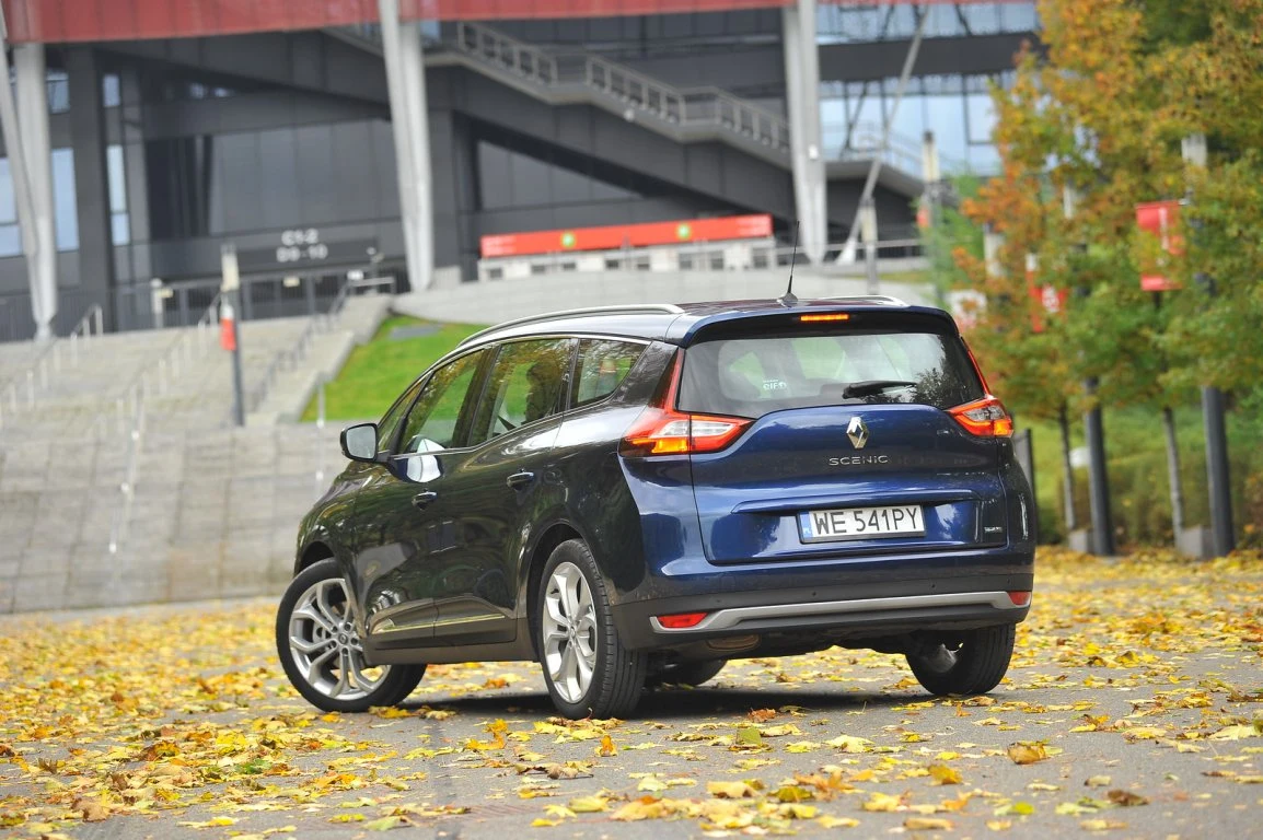 Renault Grand Scenic dCi 110 Hybrid Assist