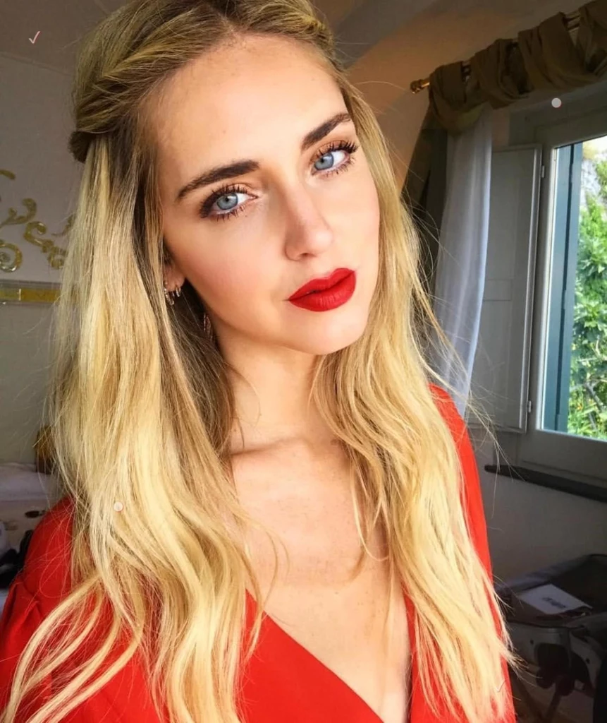 Chiara Ferragni w maju 2017 roku przyjęła oświadczyny rapera Fedeza