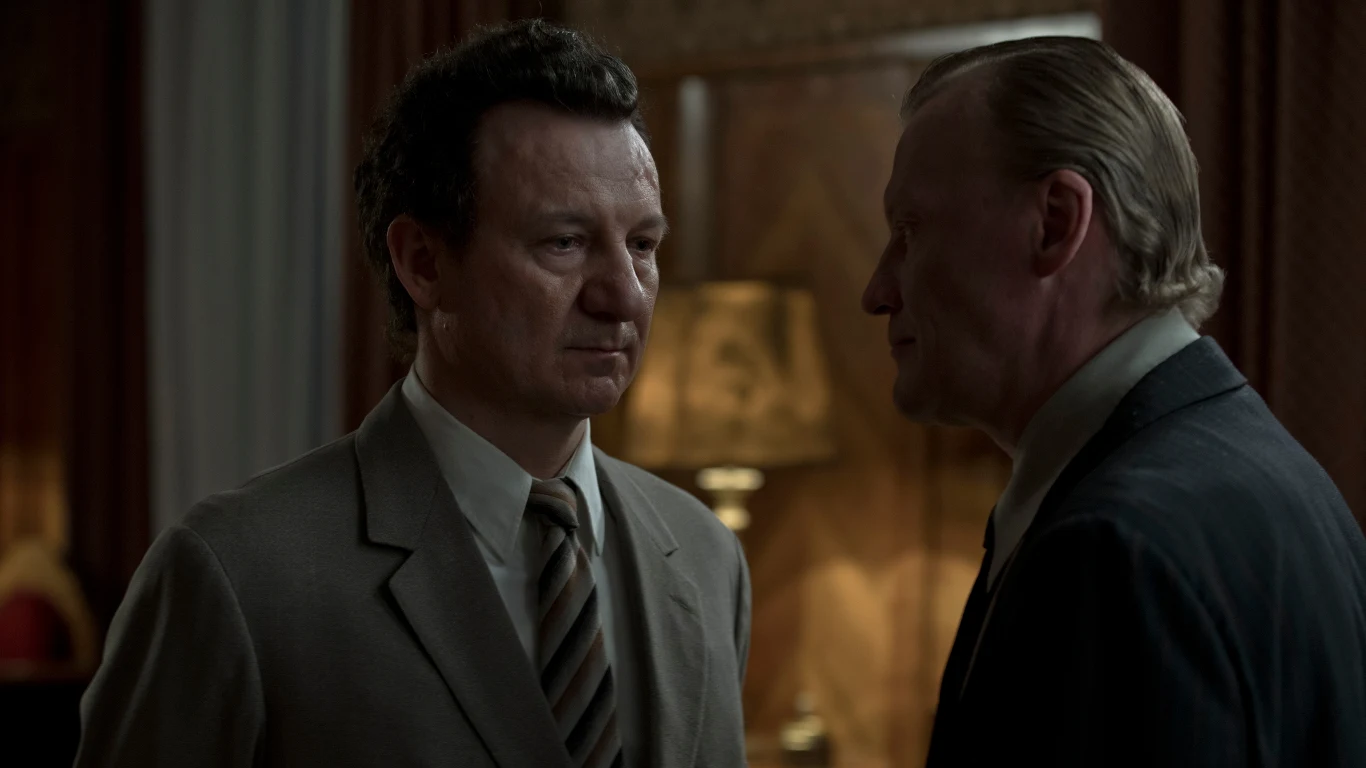 Aktorzy Bill Pullman i Robert Więckiewicz, operator Paweł Edelman, scenograf Allan Starski - to filmowcy pracujący nad "Ukrytą grą". Pomyślany na rynki międzynarodowe i kręcony w Polsce film Łukasza Kośmickiego o szachowym pojedynku o losy świata ma wejść na ekrany w lutym 2019 r.