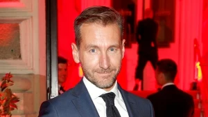 "Każdy człowiek ma do opowiedzenia swoją historię" - mówi Piotr Kraśko