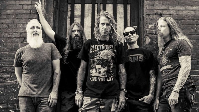 Lamb Of God, czyli Burn The Priest