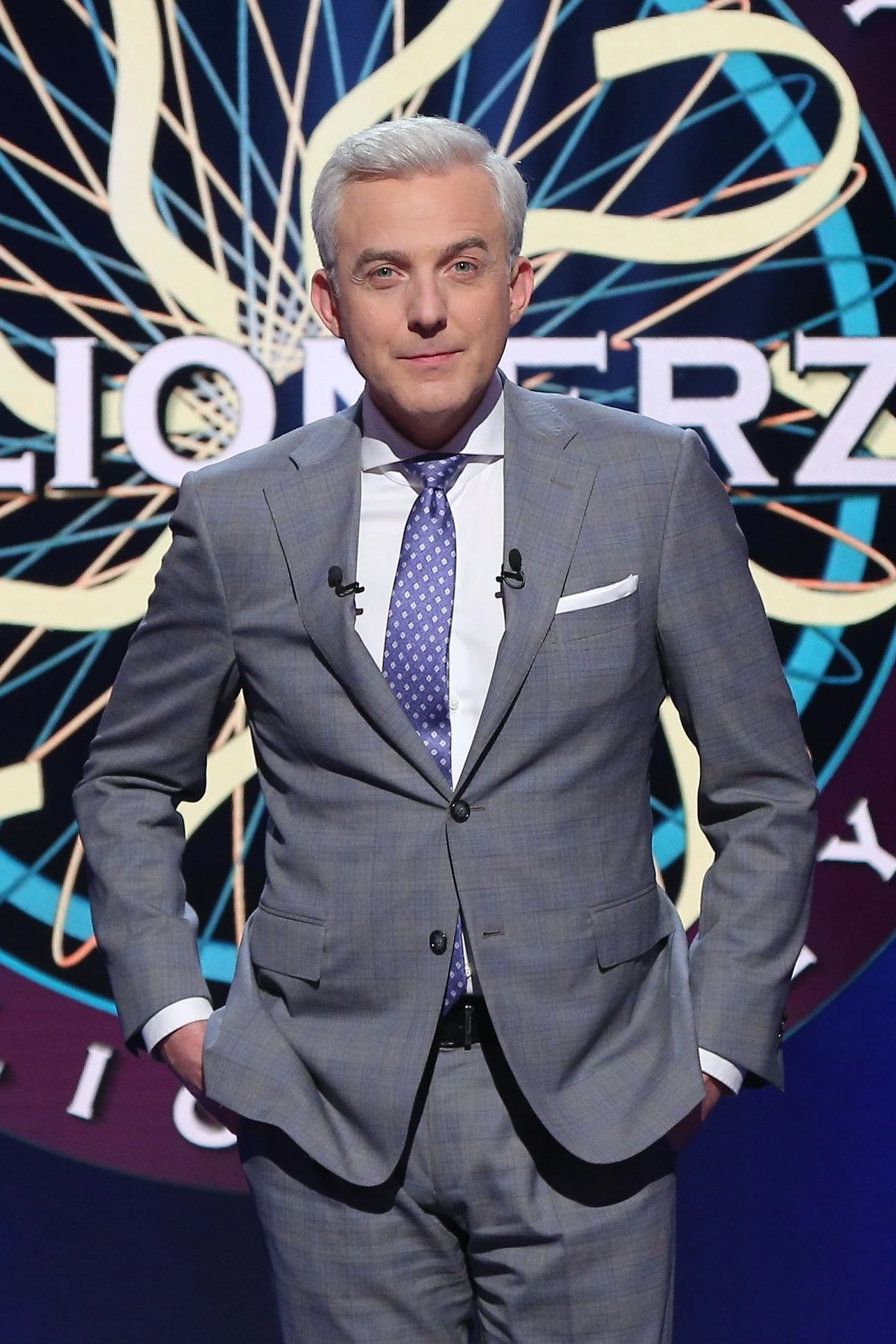 Hubert Urbański prowadzi "Milionerów" Hubert Urbański prowadzi "Milionerów"