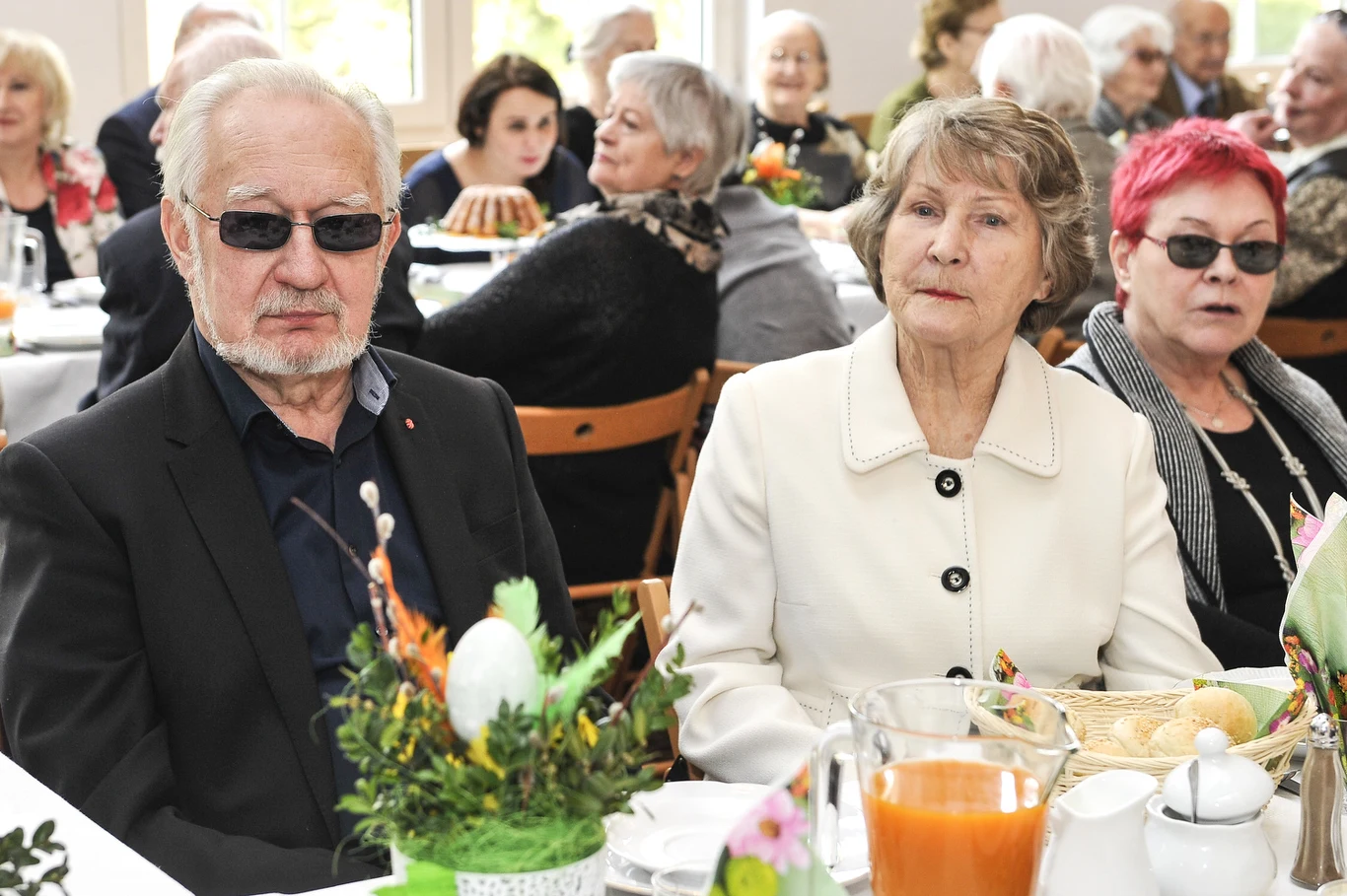 Krzysztof Kumor, Irena Santor i Krystyna Gucewicz w Skolimowie.