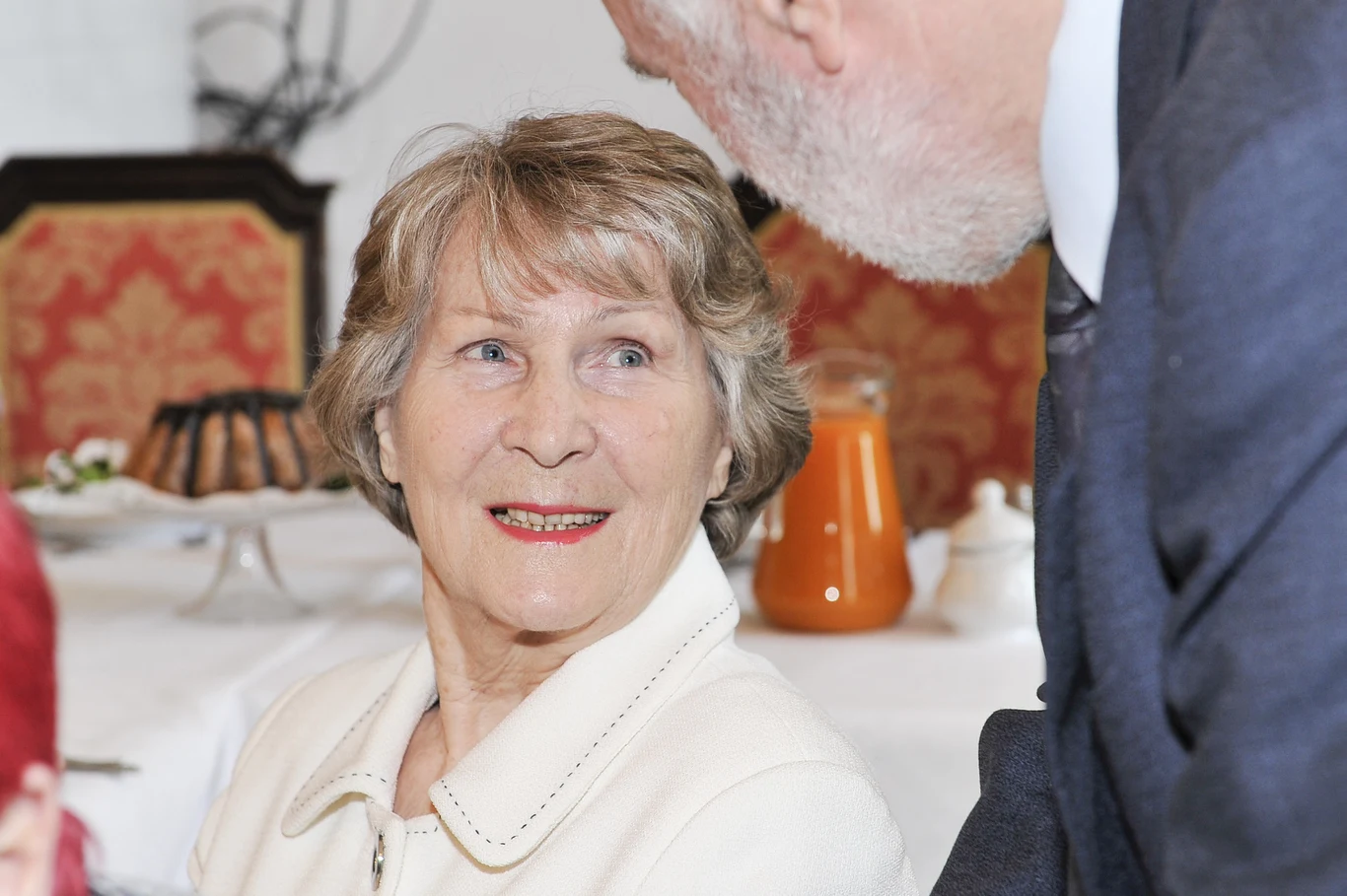 "Będzie to wyjątkowe spotkanie z legendą polskiej sceny, wypełnione czułością dźwięków, melancholijnym urokiem oraz unikatowymi emocjami, z których zrodziły się najznakomitsze kompozycje Artystki" - tak zapowiadany jest koncert w Toruniu.