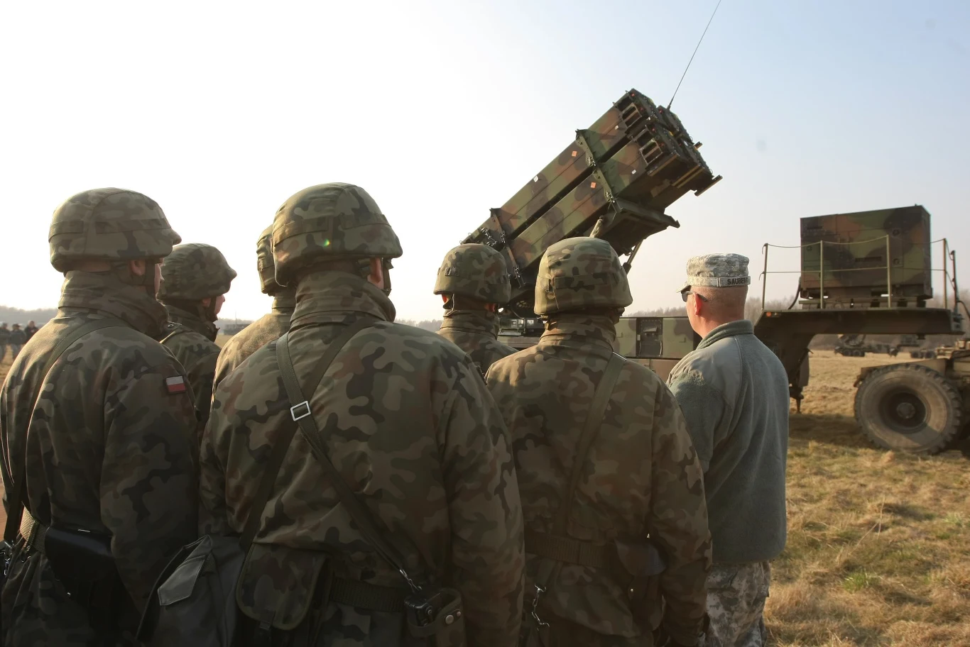Polsko-amerykanskie ćwiczenia w Sochaczewie z udziałem wyrzutni rakietowych Patriot w ramach operacji Atlantic Resolve