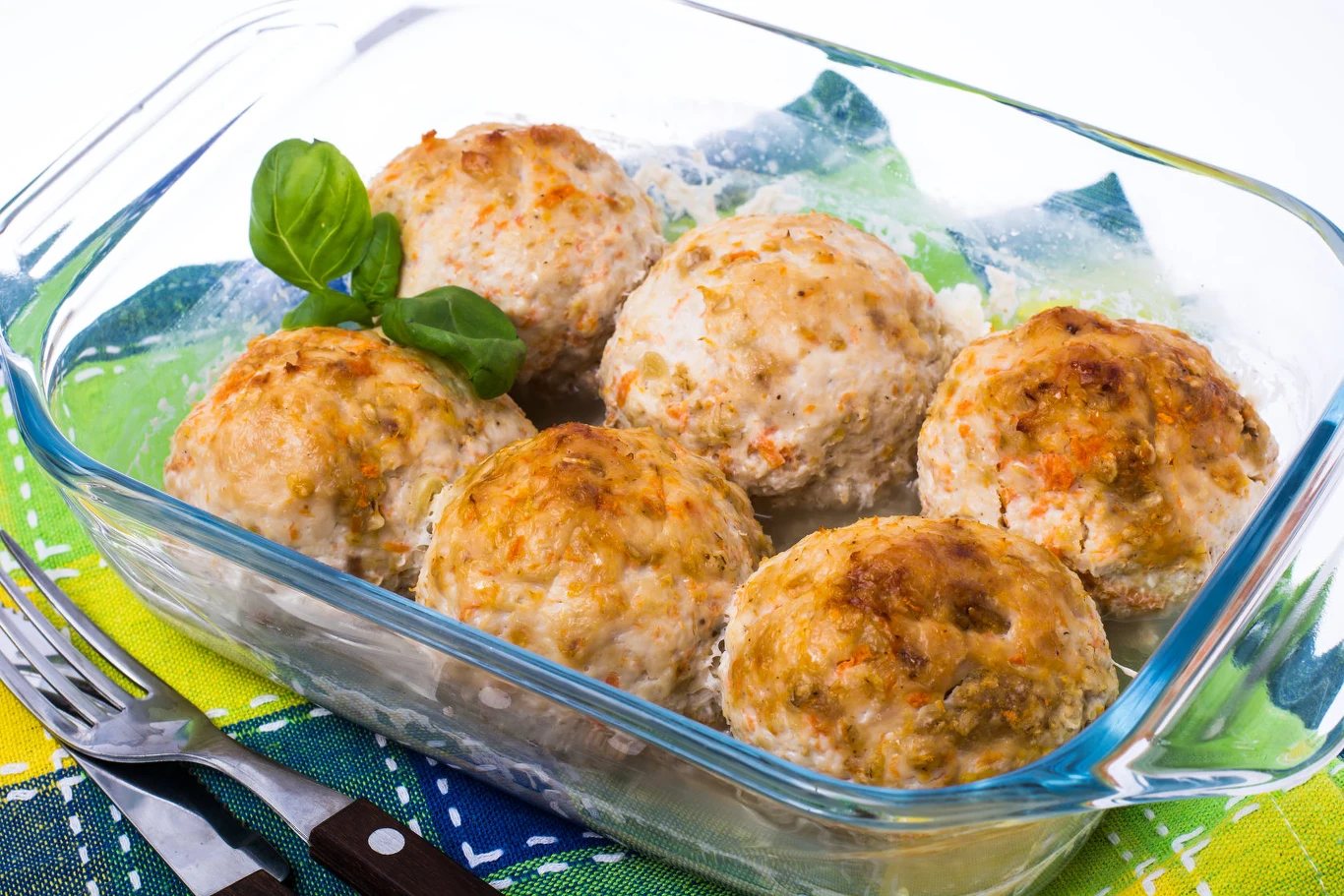 W pulpetach "przemycisz" zdrową rybę nawet niejadkom W pulpetach "przemycisz" zdrową rybę nawet niejadkom