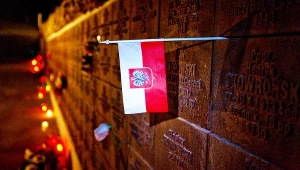 "Skala represji i zbiorowy profil ofiar, motywy podjęcia decyzji i sposób jej przeprowadzenia - kwalifikują ją do uznania za zbrodnię ludobójstwa"