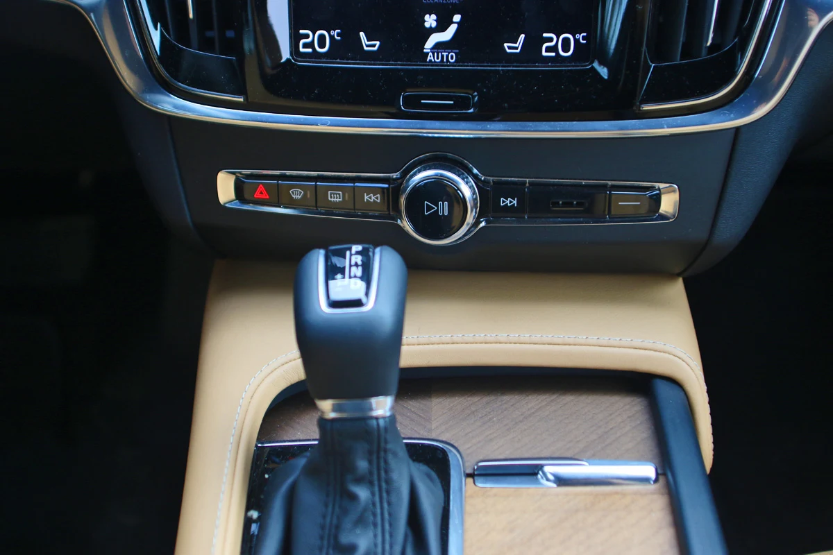 Volvo S90 D5 AWD