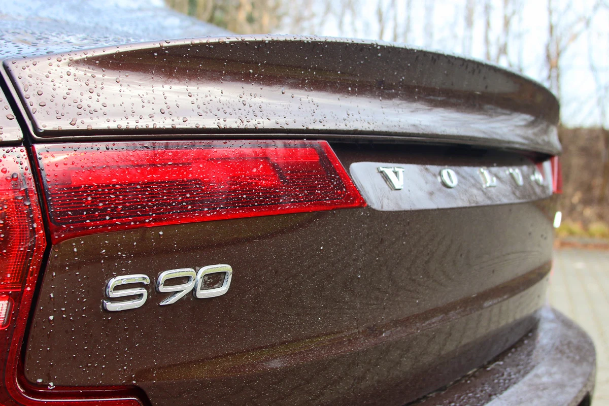 Volvo S90 D5 AWD