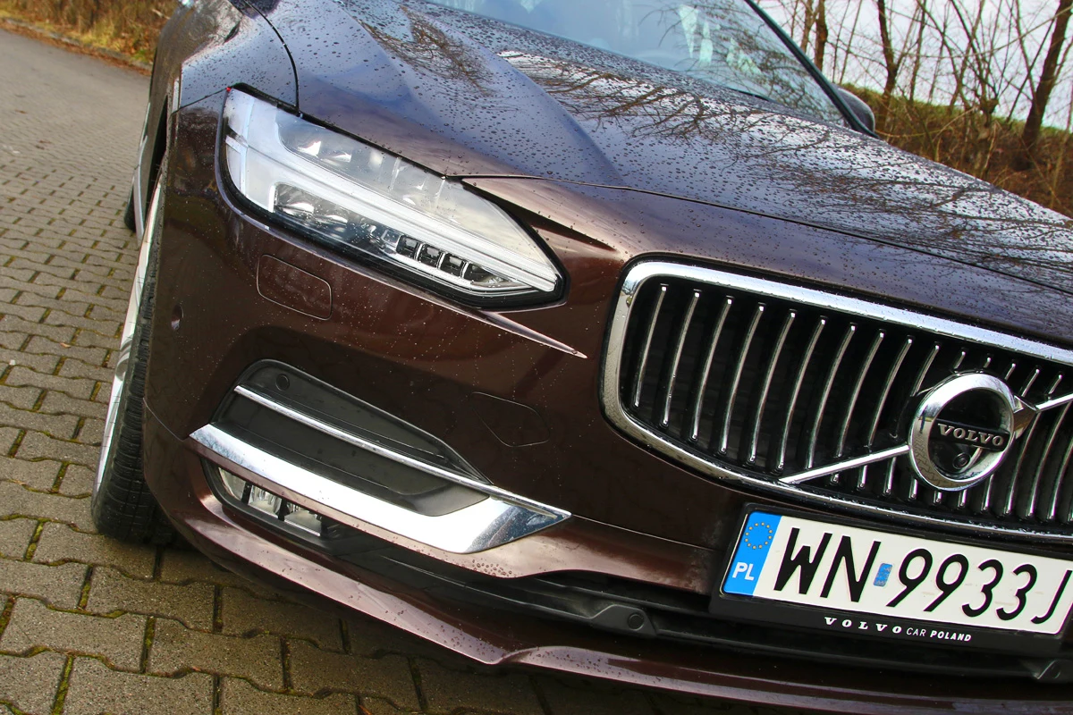 Volvo S90 D5 AWD