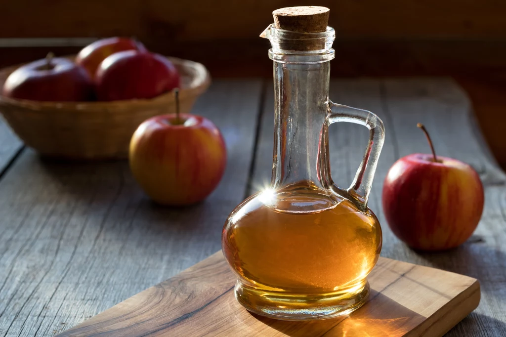 Jabłkowy używany jest jako dodatek do przetworów – zarówno tych słodkich, jak i pikantnych