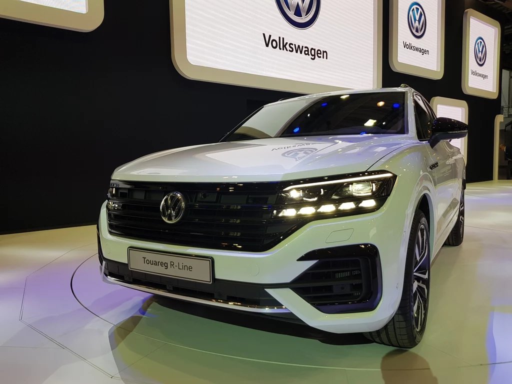 Podczas poznańskich targów motoryzacyjnych w Poznaniu wiceprezes VW uczestniczył w europejskiej premierze nowego SUV-a koncernu - Touarega.