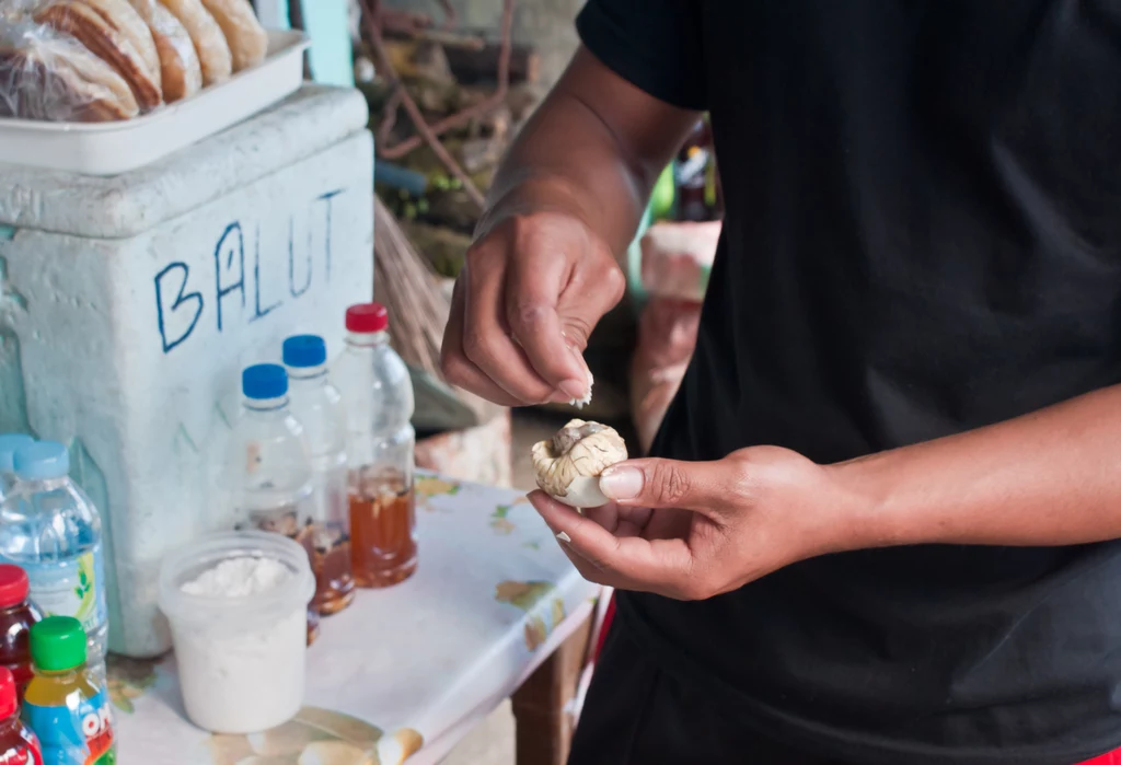 Balut to filipiński przysmak, który budzi grozę 