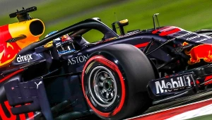 Daniel Ricciardo z zespołu Aston Martin Red Bull Racing 
