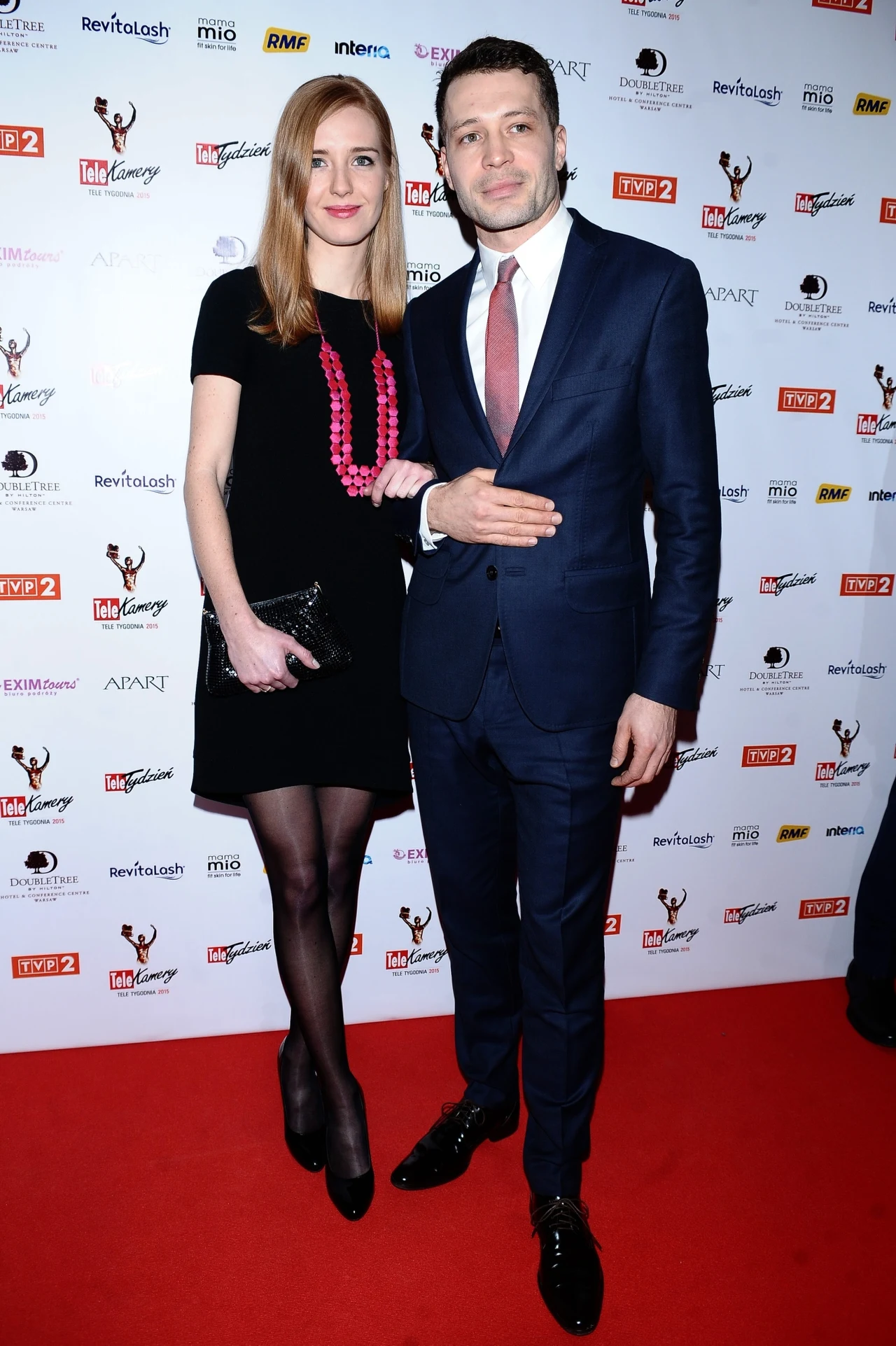 Aktor nie chce odpowiadać na pytania dotyczące ślubu Aktor nie chce odpowiadać na pytania dotyczące ślubu