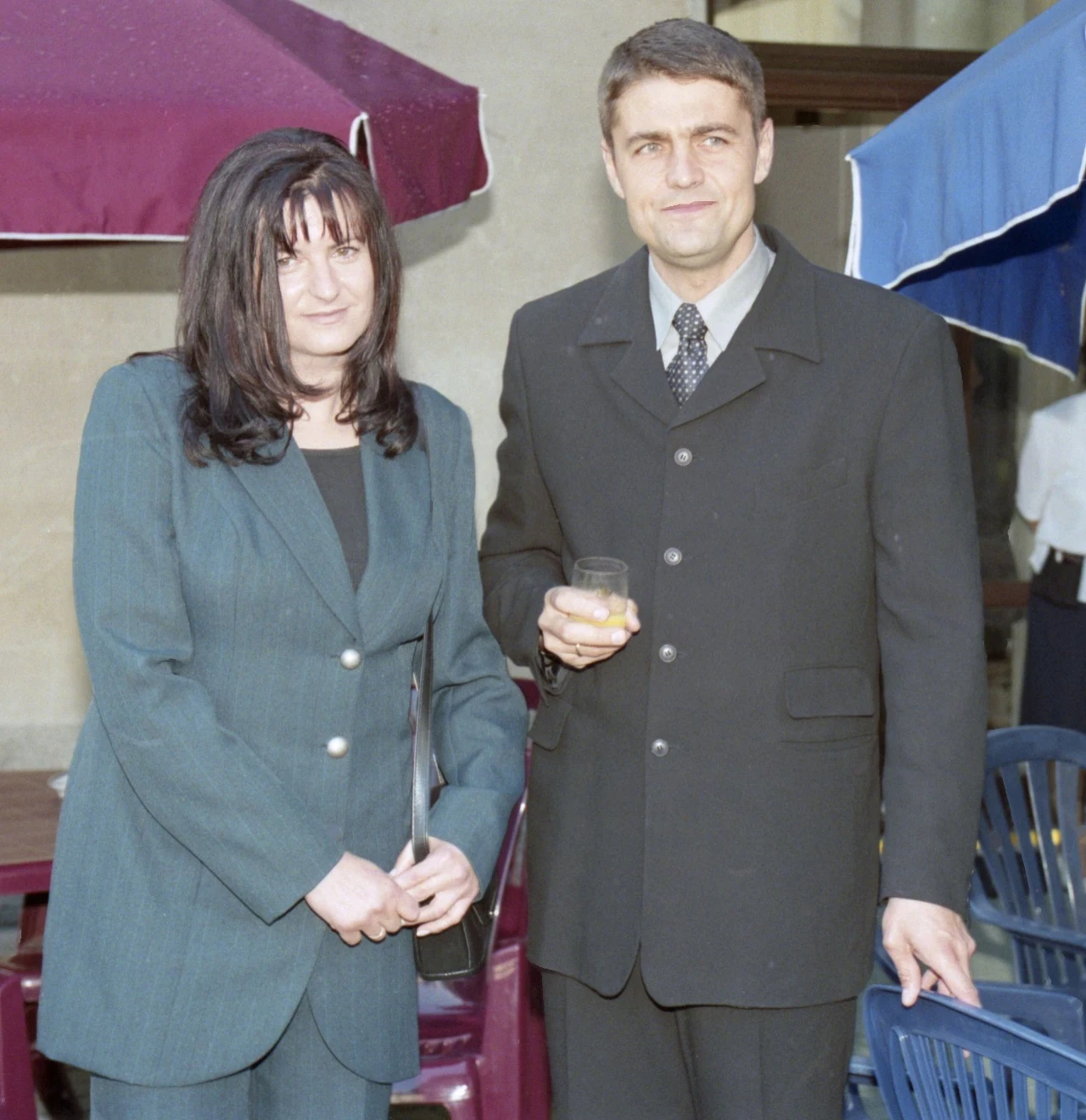 Krzysztof Hołowczyc z żoną Danutą, 1999 r. Krzysztof Hołowczyc z żoną Danutą, 1999 r.