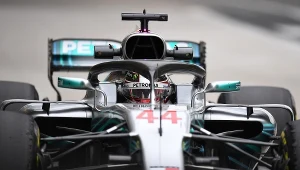 Lewis Hamilton za kierownicą bolidu