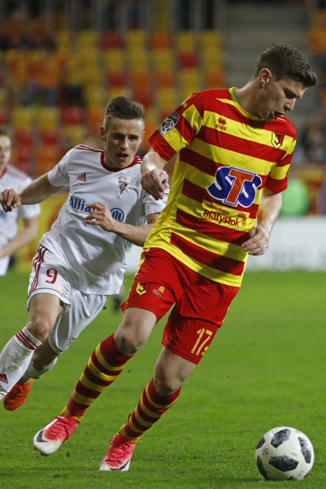 Damian Kądzior w meczu z Jagiellonią Damian Kądzior w meczu z Jagiellonią