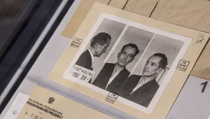 Gen. August Emil Fieldorf został powieszony w więzieniu mokotowskim w Warszawie przy ul. Rakowieckiej. Ciało pochowano w nieznanym miejscu.