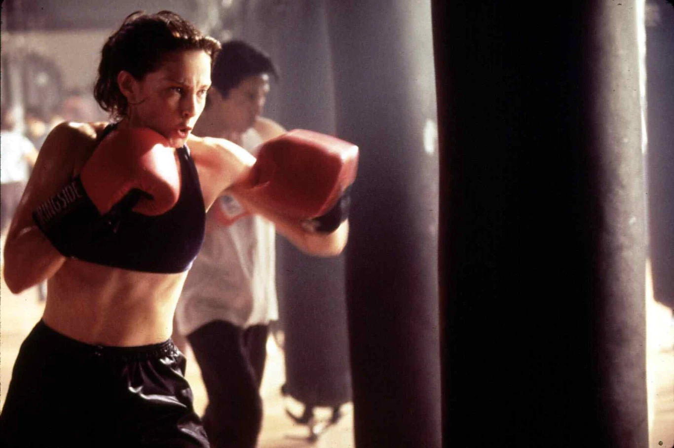 Popularność i uznanie krytyki przyniosły jej drugoplanowe kreacje w „Dymie”, „Gorączce” i „Czasie zabijania”. Po sukcesach tych filmów, producenci wreszcie zdecydowali się powierzyć jej pierwsze skrzypce najpierw w telewizyjnej produkcji „Norma Jean and Marilyn” (zagrała samą Marilyn Monroe!), a potem kasowych thrillerach "Kolekcjoner” i „Oko obserwatora”.