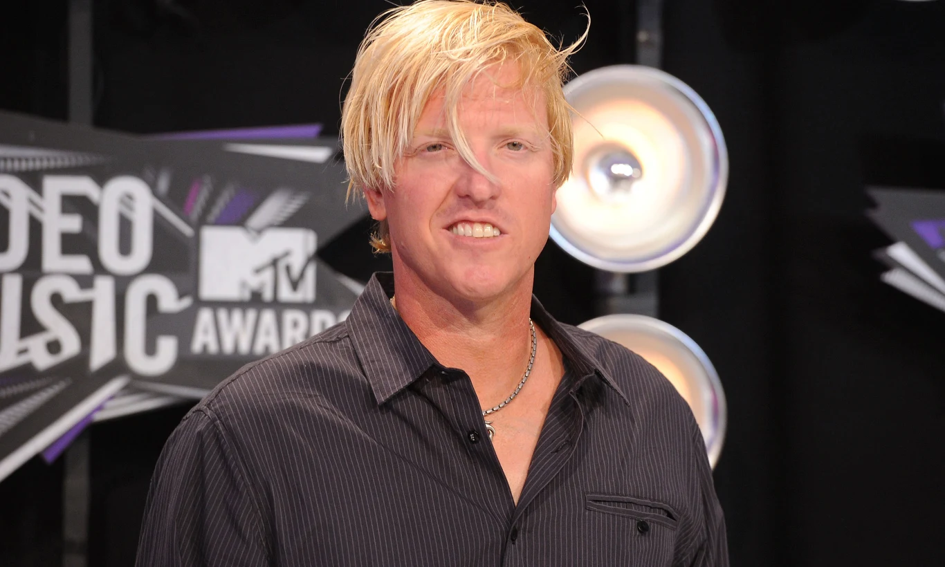 Jake Busey zagra w serialu Netflix "Stranger Things" dzinnikarza "The Hawkins Post"