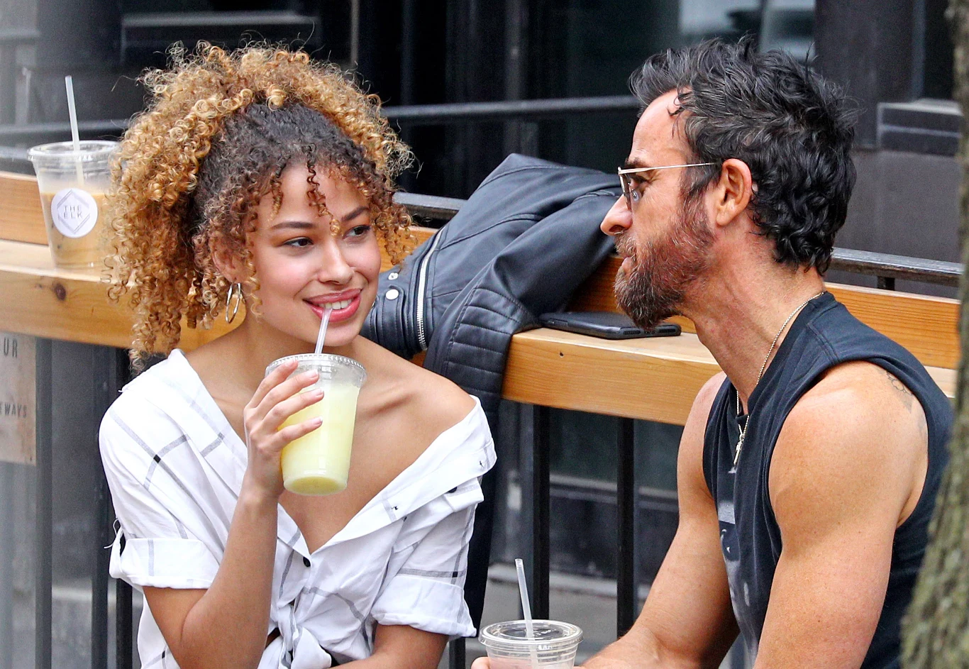 Justin Theroux i Erica Cardenas Justin Theroux i Erica Cardenas