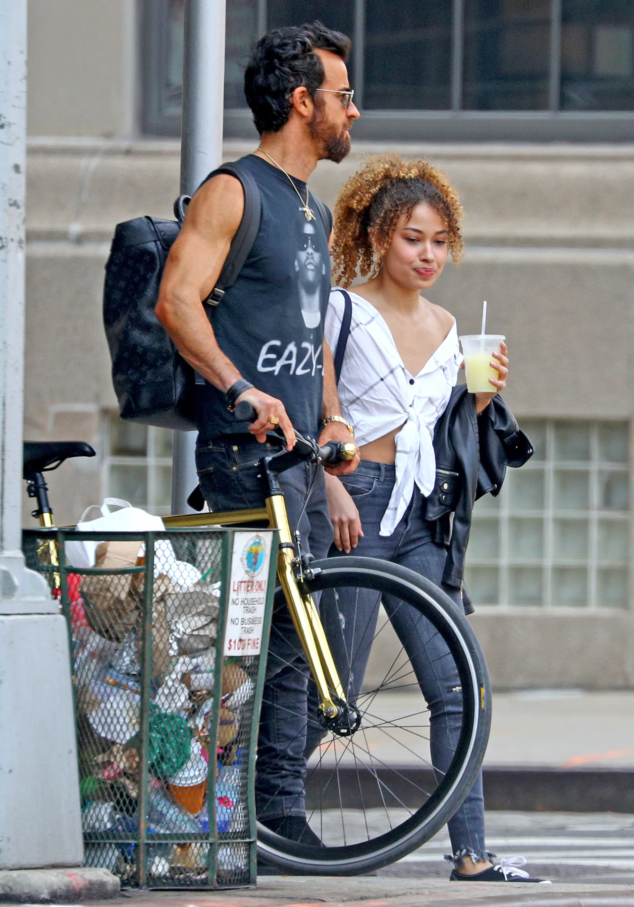 Justin Theroux i Erica Cardenas