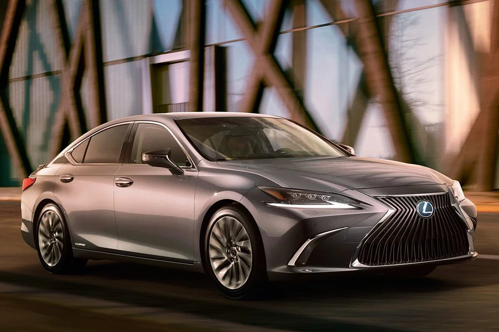 Nowy Lexus ES