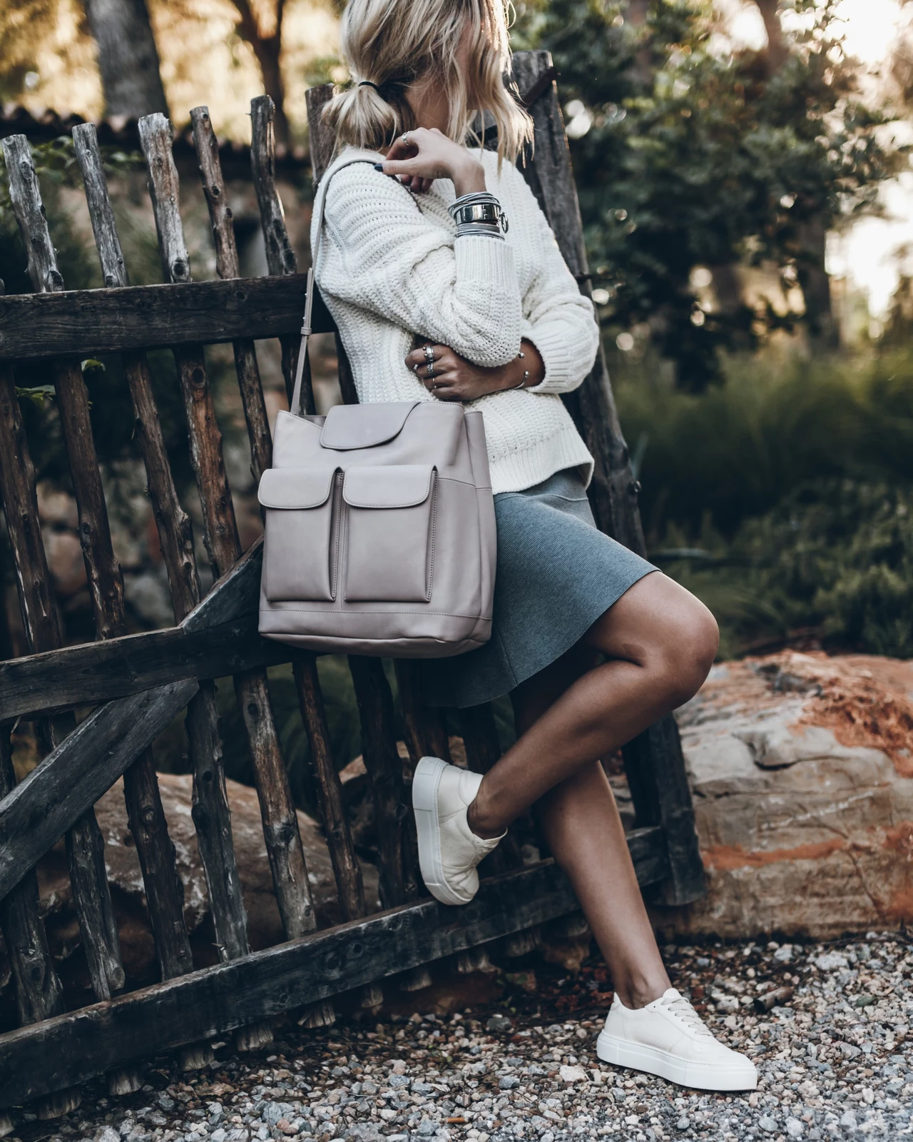 Gwiazdą najnowszej kampanii została influencerka Jacqueline Mikuta, która od wielu lat docenia naturalne materiały, z których słynie marka. 