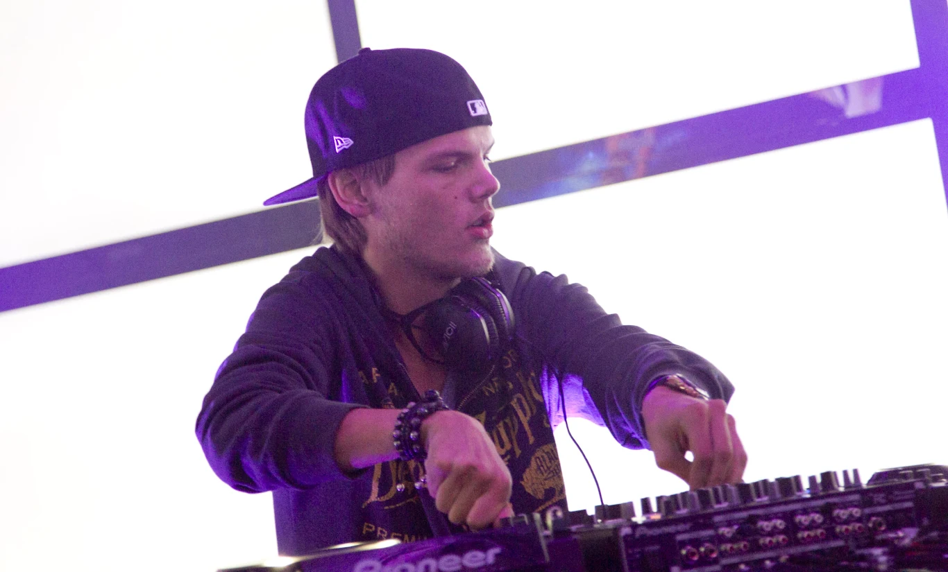 Avicii (1989 - 2018) Avicii (1989 - 2018)