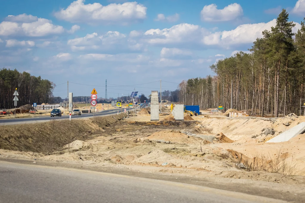 Formuła "projektuj i buduj" oznacza, że na rozpoczęcie budowy jeszcze poczekamy