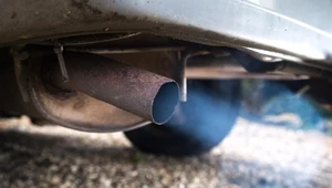 Rzecznik TSUE: Ingerencja w poziom emisji spalin w autach jest sprzeczna z prawem 