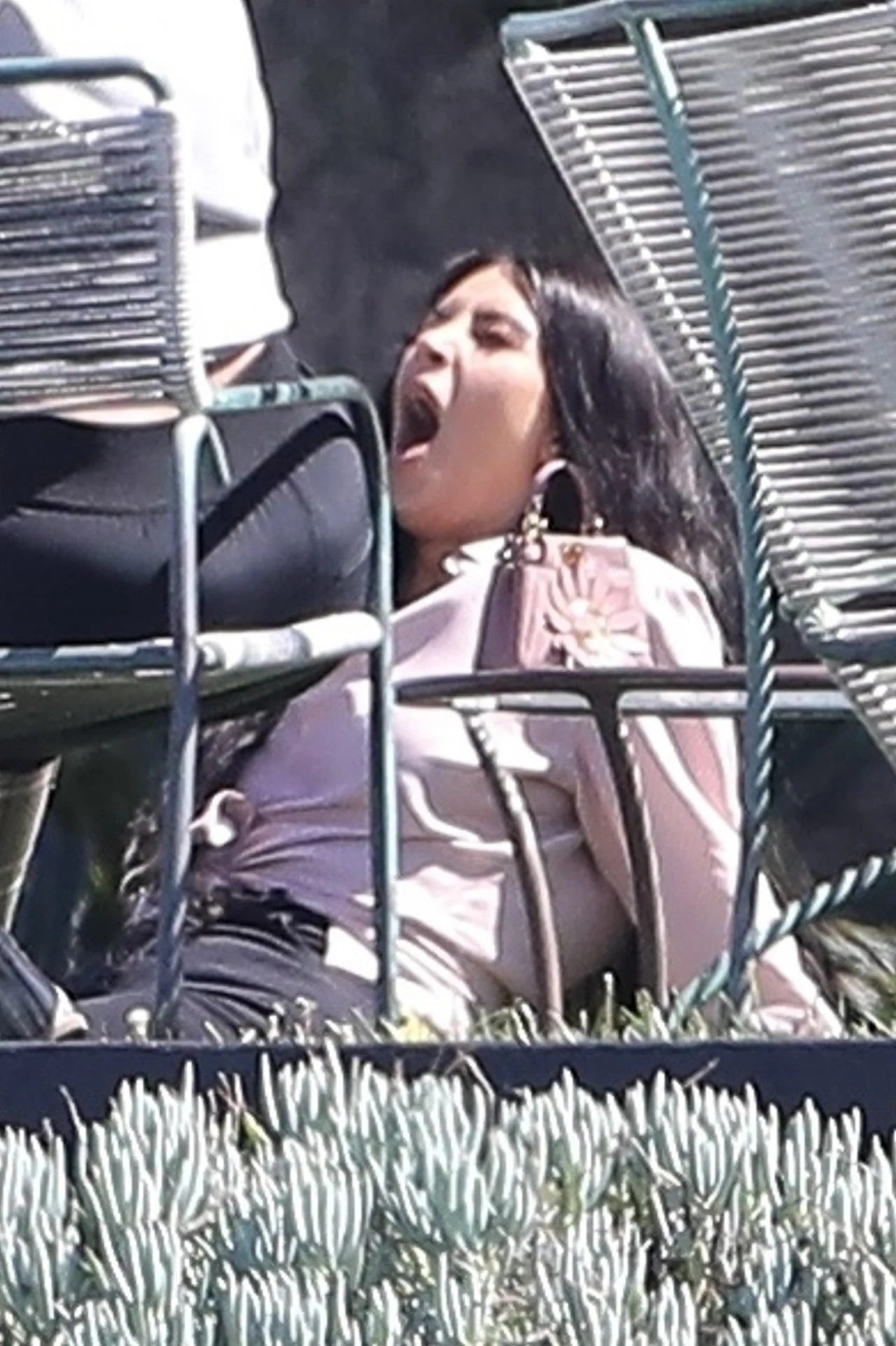 Kim Kardashian podczas sesji zdjęciowej Kim Kardashian podczas sesji zdjęciowej