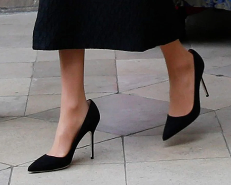 Meghan Markle założyła za duże buty Meghan Markle założyła za duże buty