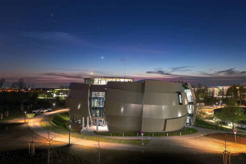 Planetarium i Centrum Nauki ESO Supernova