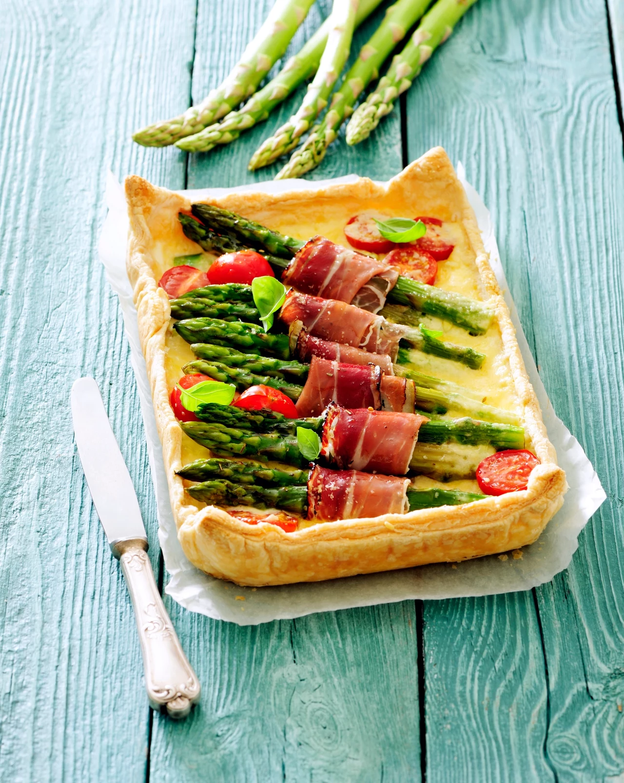 Tarta ze szparagami