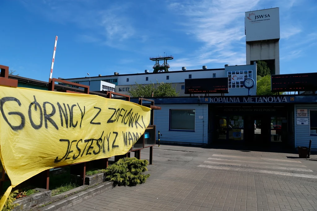 Akcja ratownicza w kopalni Borynia-Zofiówka-Jastrzębie Akcja ratownicza w kopalni Borynia-Zofiówka-Jastrzębie