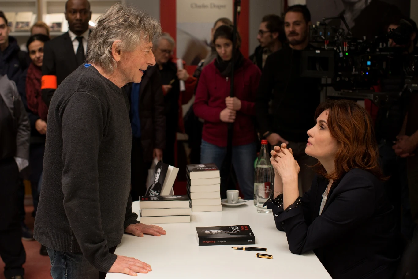 Roman Polański i Emmanuelle Seigner na planie filmu "Prawdziwa historia"