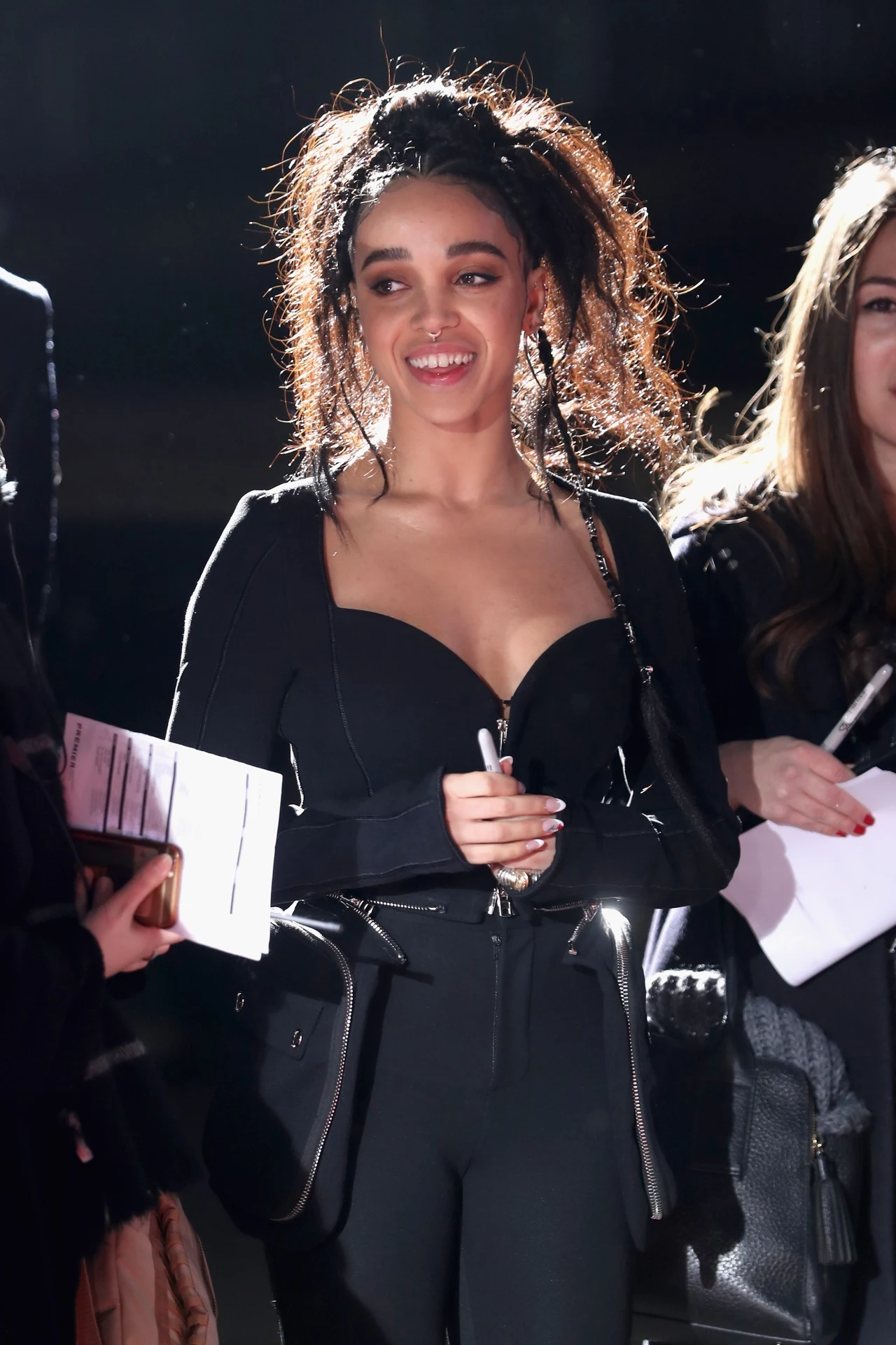 FKA Twigs zachwyca w nowej reklamie Apple FKA Twigs zachwyca w nowej reklamie Apple