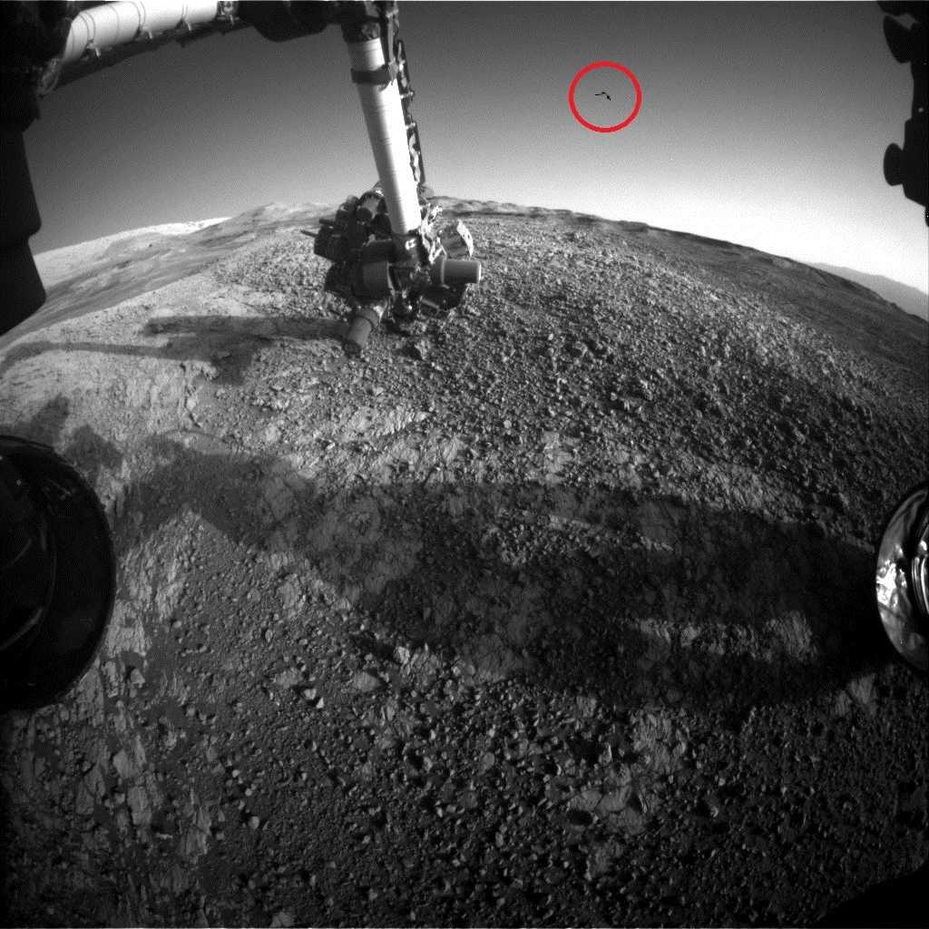 Co amerykański łazik Curiosity zobaczył na marsjańskim niebie? 