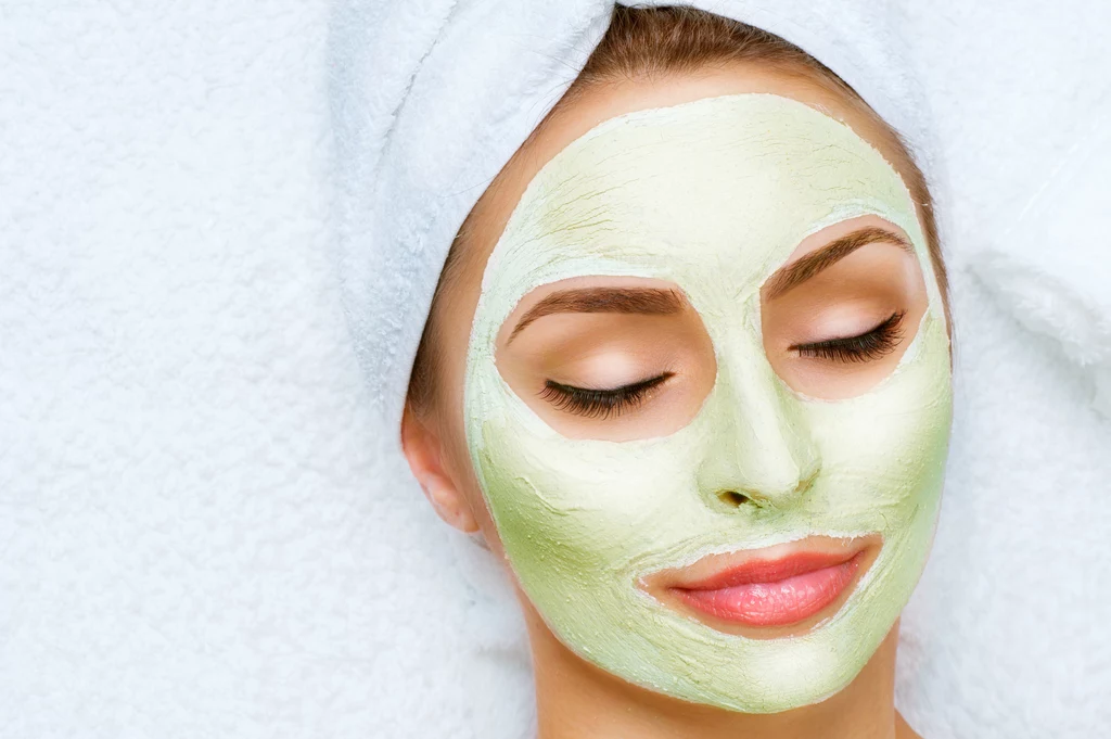 Starzenia skóry nie da się zatrzymać, ale możemy ten proces nieco spowolnić, np. stosując szpinakowe maseczki na twarz