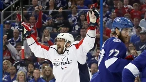 Aleksander Owieczkin triumfował w Tampie.