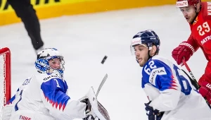 Słowacki bramkarz Marek Ciliakpodczas meczu z Rosją