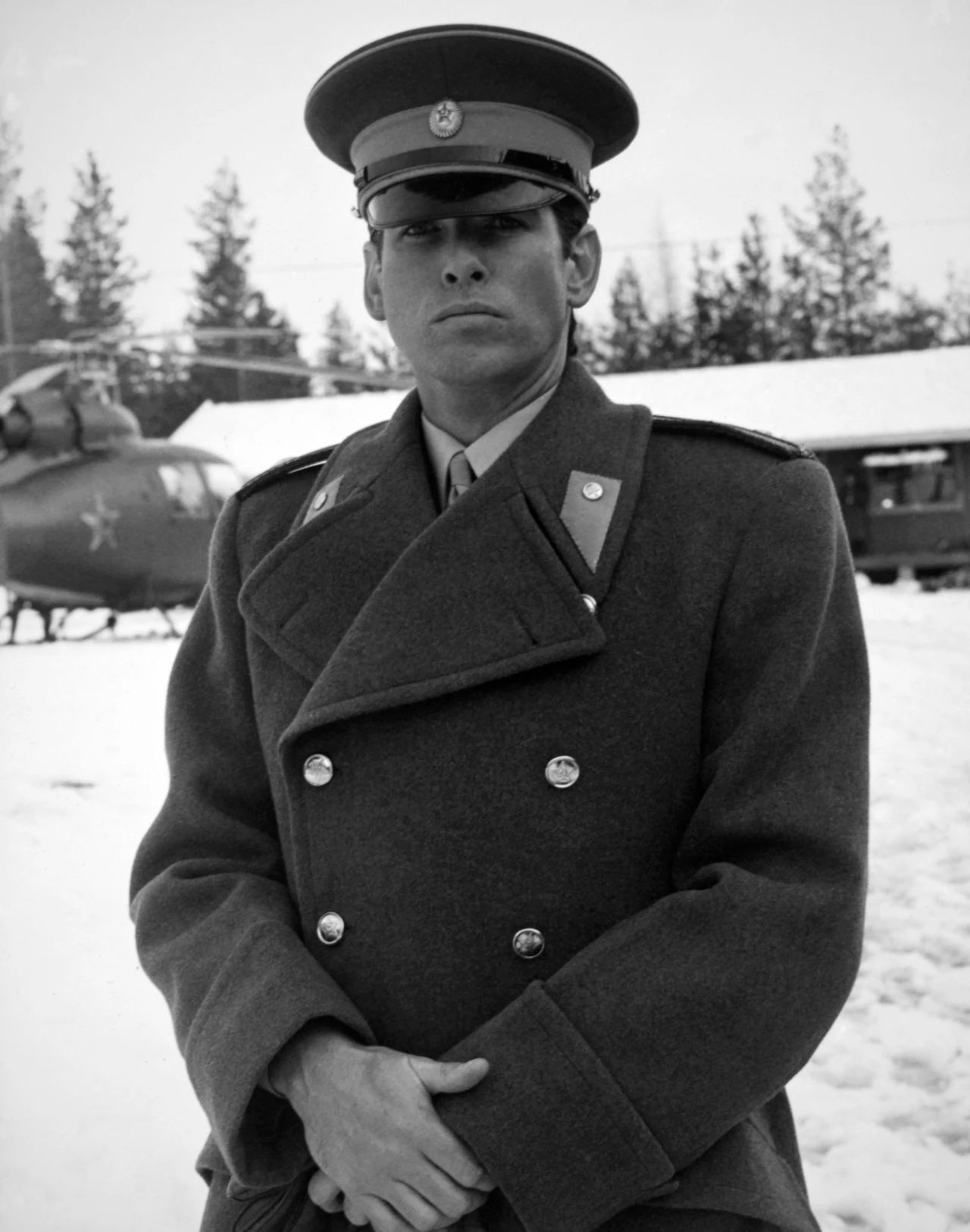 Występował w wielu telewizyjnych programach, serialach i filmach. Ważne miejsce w jego filmografii zajmuje rola rosyjskiego agenta w "Czwartym protokole" (1987).

Finansowy sukces nadszedł wraz z filmem s-f "Kosiarz umysłów" (1992). Popularność zapewniła mu też rola Stu w komedii "Pani Doubtfire" (1993), u boku Robina Williamsa. 

"Wspaniale jest grać główne role - przyznaje aktor - ale muszę szukać ofert, które będą dla mnie wyzwaniem. Dzięki 'Detektywowi Remington Steele' trafiłem do amerykańskich domów. A wraz z rolą Bonda spłynął na mnie cały ten splendor, który przyniósł mi jednocześnie sławę w pełnym znaczeniu tego słowa". 

Brosnan zastąpił w roli Agenta 007 Timothy'ego Daltona. Pierwszym filmem, w którym zagrał Bonda, było "Goldeneye" (1995).