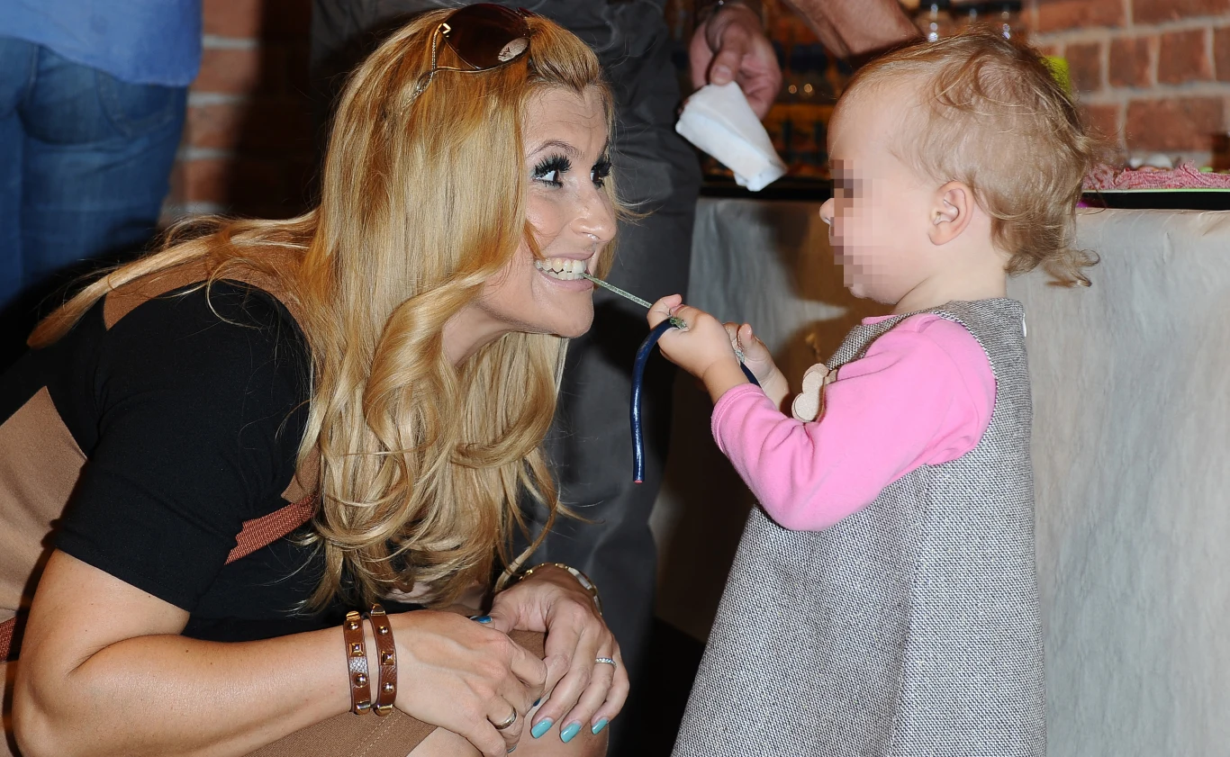 Katarzyna Skrzynecka z córką Katarzyna Skrzynecka z córką