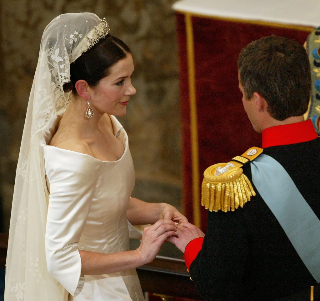 Duński książę Frederik poślubił Mary Elizabeth Donaldson w 2004 Duński książę Frederik poślubił Mary Elizabeth Donaldson w 2004