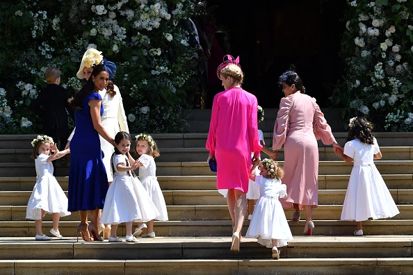 Księżna Kate tuż przed wejściem na ceremonię Księżna Kate tuż przed wejściem na ceremonię